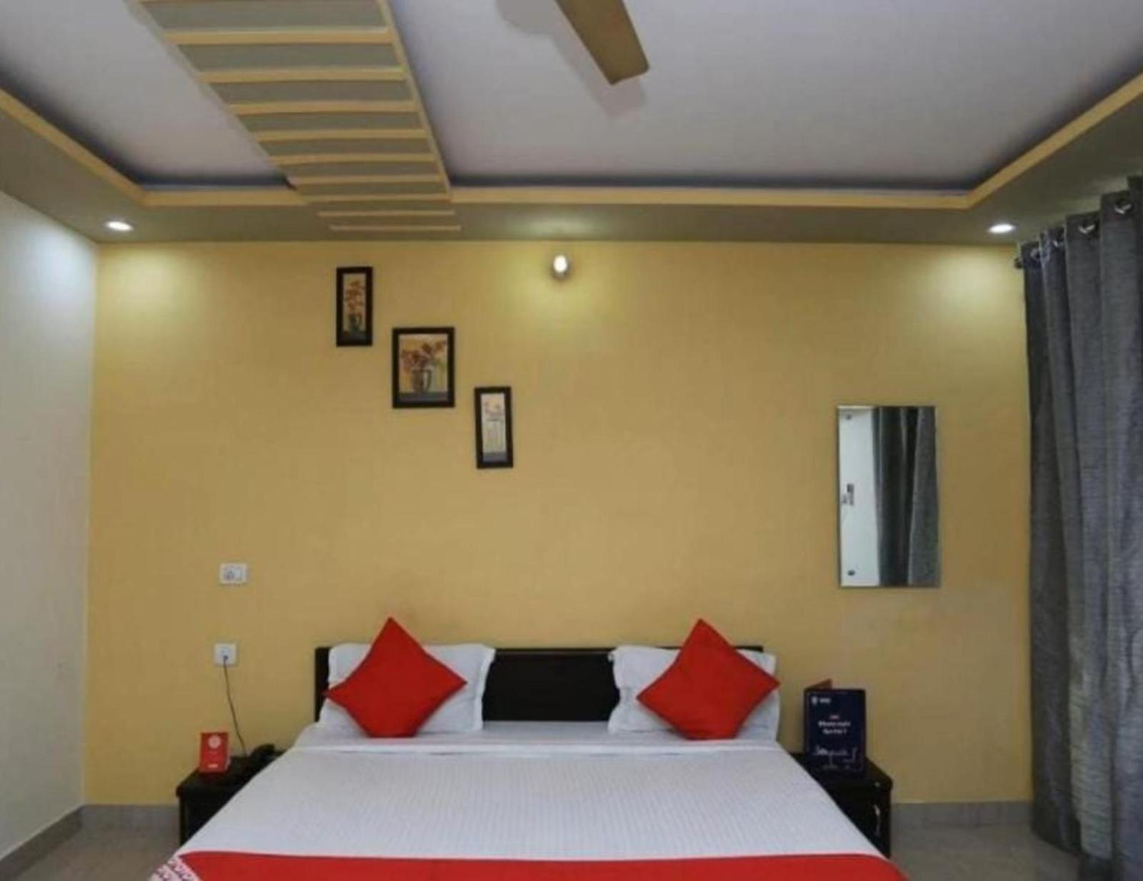 Hotel S K Palace Lucknow , Best Hotel In Lucknow , Hotel In Transport Nagar Lucknow ,Budget Hotels In Lucknow Eksteriør bilde
