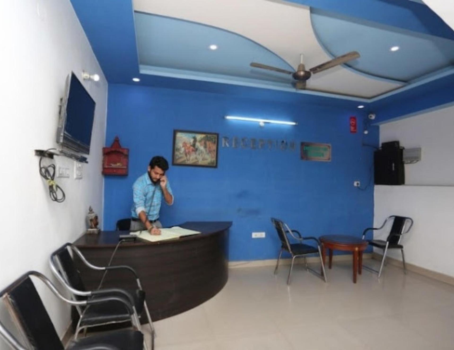 Hotel S K Palace Lucknow , Best Hotel In Lucknow , Hotel In Transport Nagar Lucknow ,Budget Hotels In Lucknow Eksteriør bilde