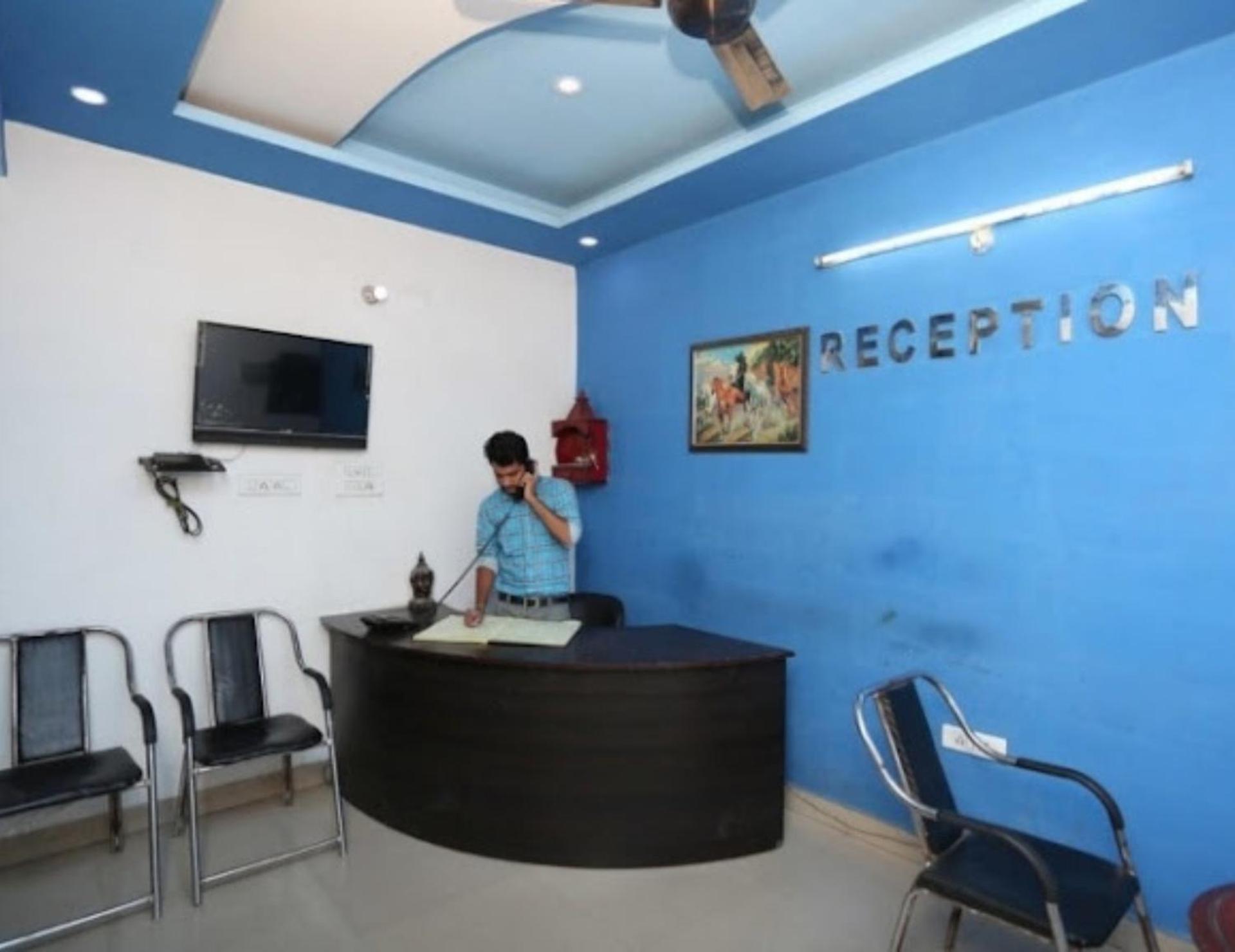 Hotel S K Palace Lucknow , Best Hotel In Lucknow , Hotel In Transport Nagar Lucknow ,Budget Hotels In Lucknow Eksteriør bilde